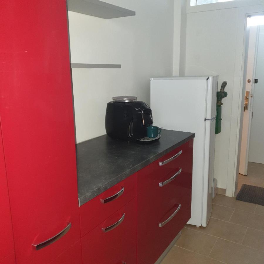 Weisses Appartement Вена Экстерьер фото