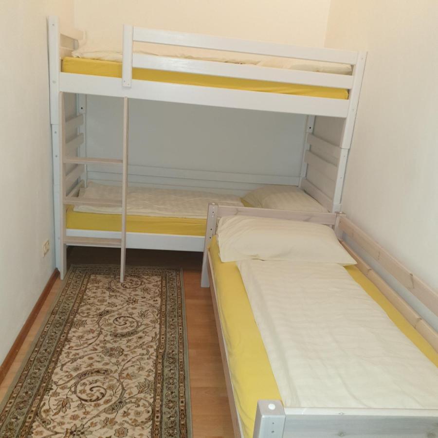 Weisses Appartement Вена Экстерьер фото